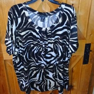 Moonlight Bay Women's Top..22-24w